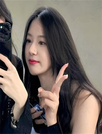 女人气质精致短句_美女的电影_10year0ld欧美视频